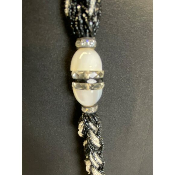 Vintage Art Deco Roaring 20s Black White Beaded Rhinestone Celluloid 50 Necklace - Picture 9 of 10
